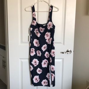 Aritzia Babaton 90’s slit dress (NWT, size 2)